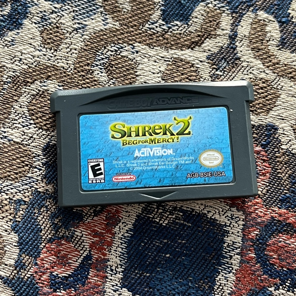 Nintendo gameboy Shrek2 Beg for Mercy